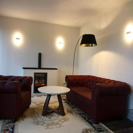 Chalet, Dom wakacyjny